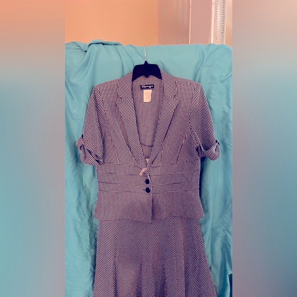 spago collection 2piece skirt suit set